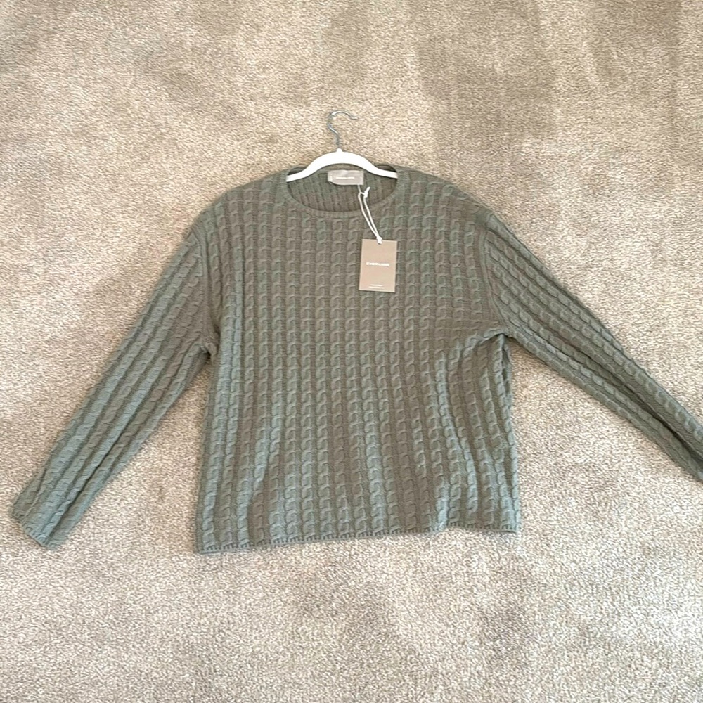 Beautiful Merino/Cotton Cableknit Sweater in Sage Green